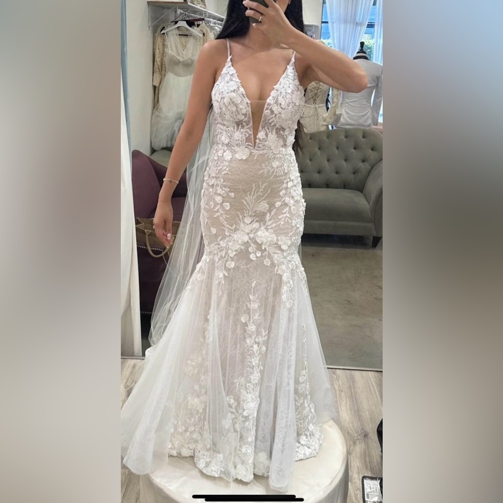 White wedding dress - Calla Blanche
